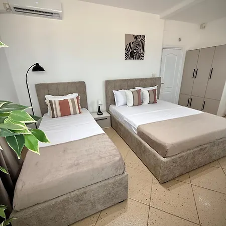 בית הארחה One