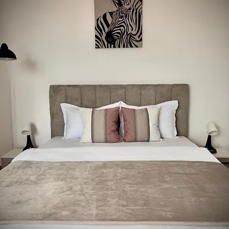 One Guest house 3*