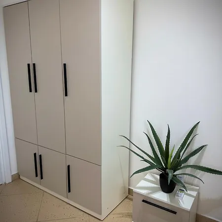 ゲストハウス One エフォリエ・ノルド