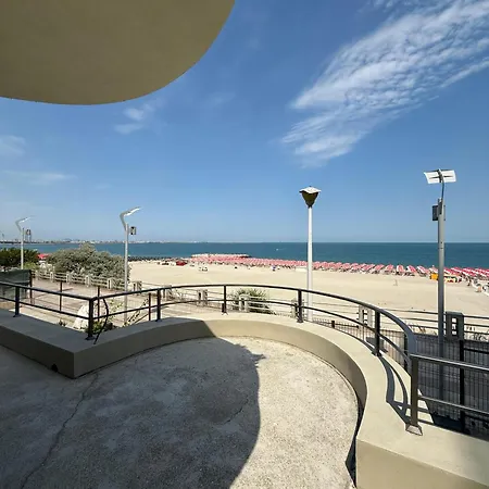 Guest house One Eforie Nord