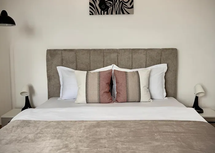 One בית הארחה 3*