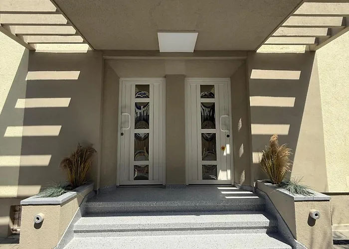 בית הארחה One 3*